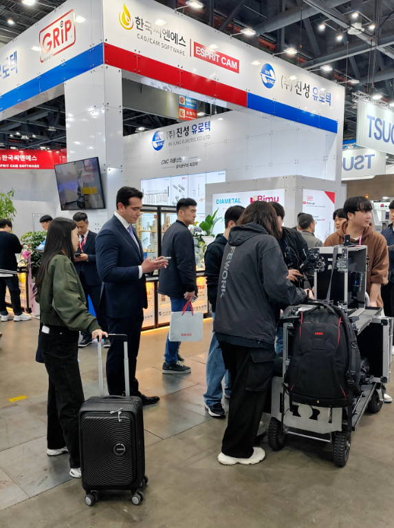 1713170400195690.png image.png